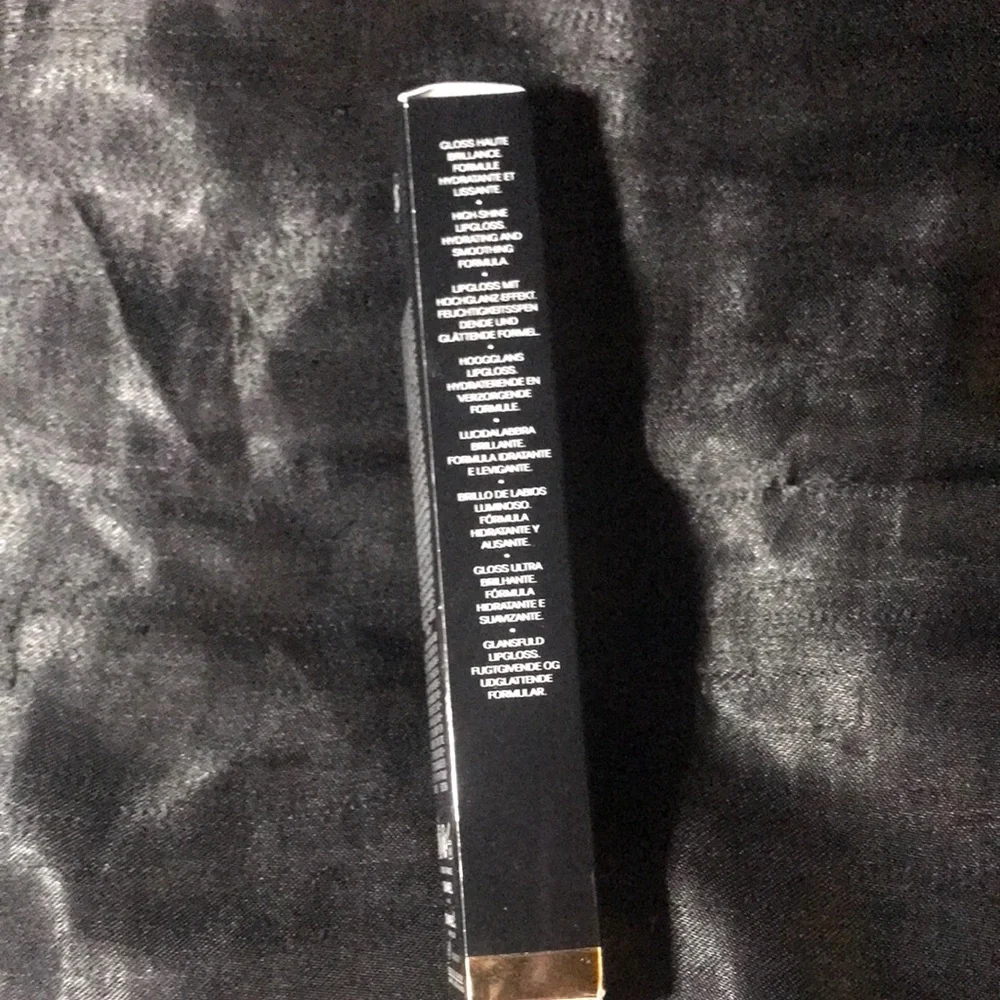 CHANEL Rouge Coco Hydra Gloss 447 Bourgeoise